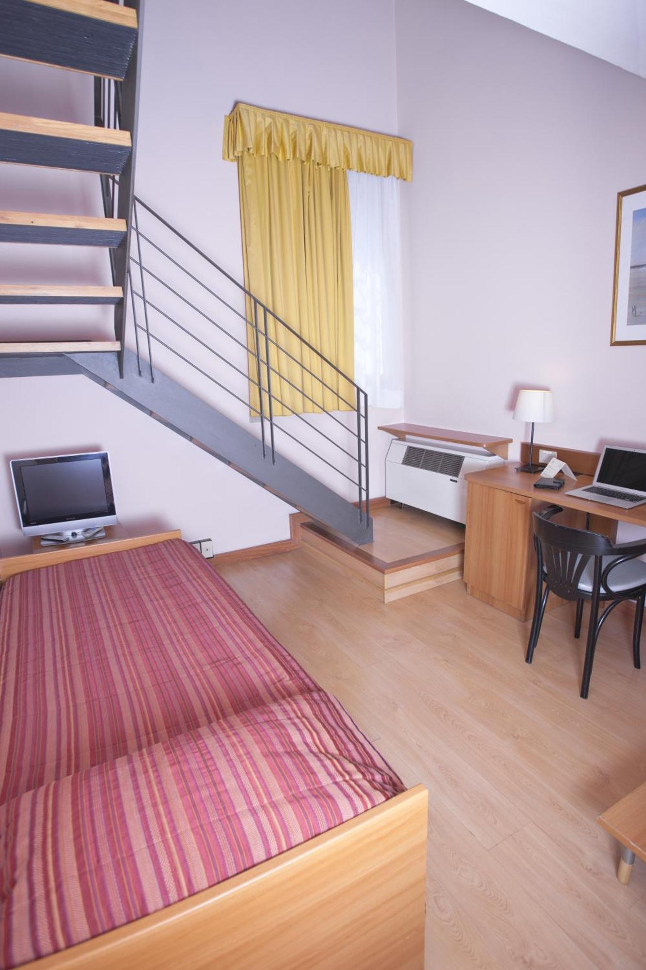 Hotel Zio إيمولا الغرفة الصورة